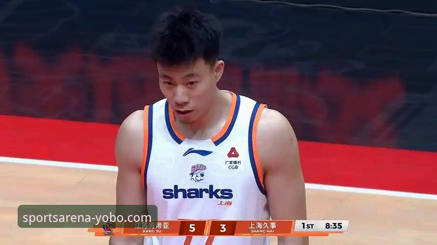 上海男篮豪取12连胜巩固榜首，yobo体育平台解析连胜背后的战术革新